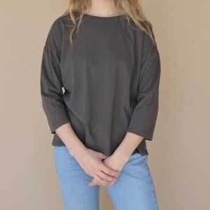 Classic mid sleeve tee